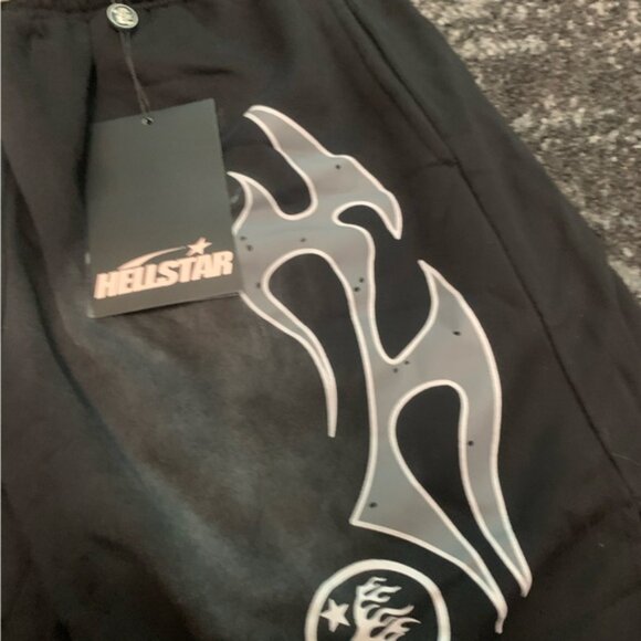 Hellstar Path to Paradise Men’s Shorts Size sz Large, Medium, Small - Picture 2 of 3